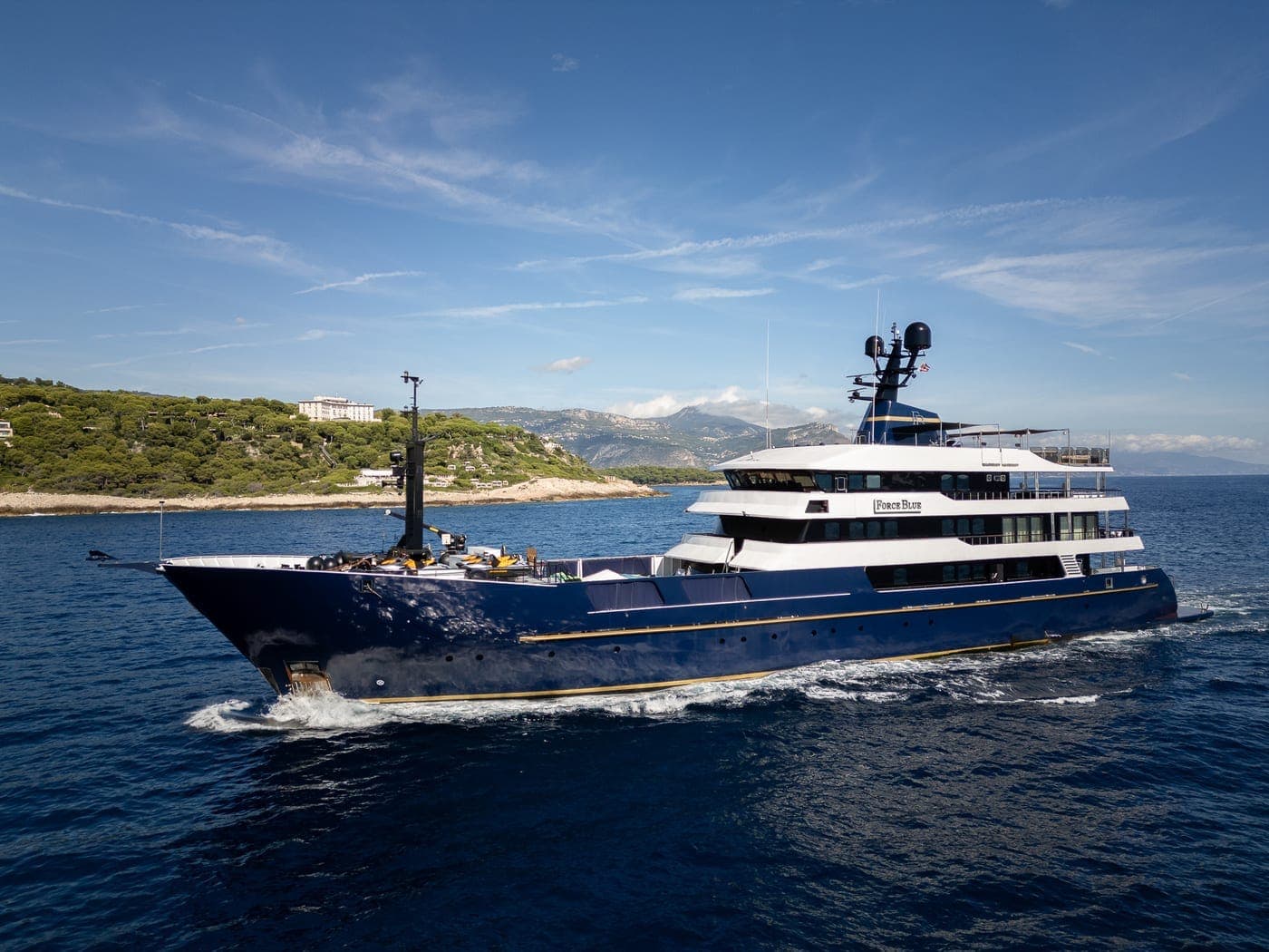 Force Blue 70m explorer yacht cruising the Riviera