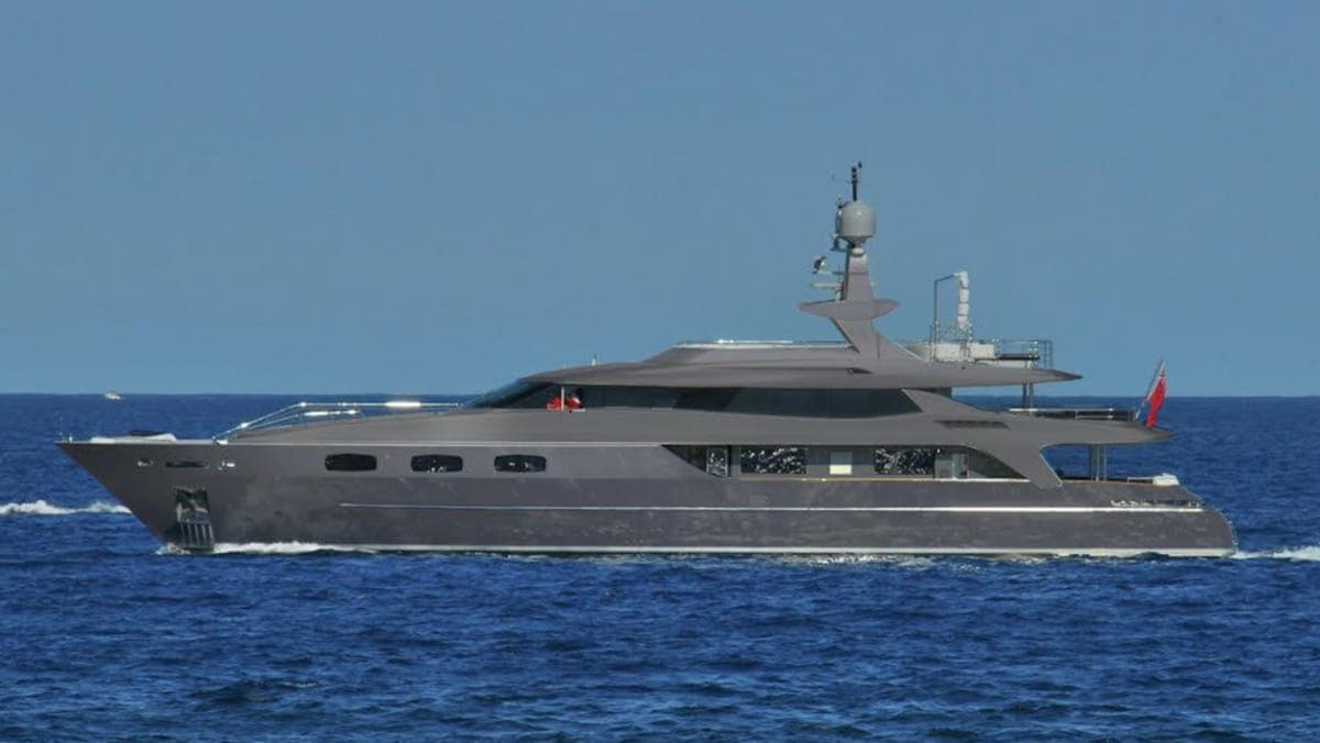 Sofia 3 superyacht underway