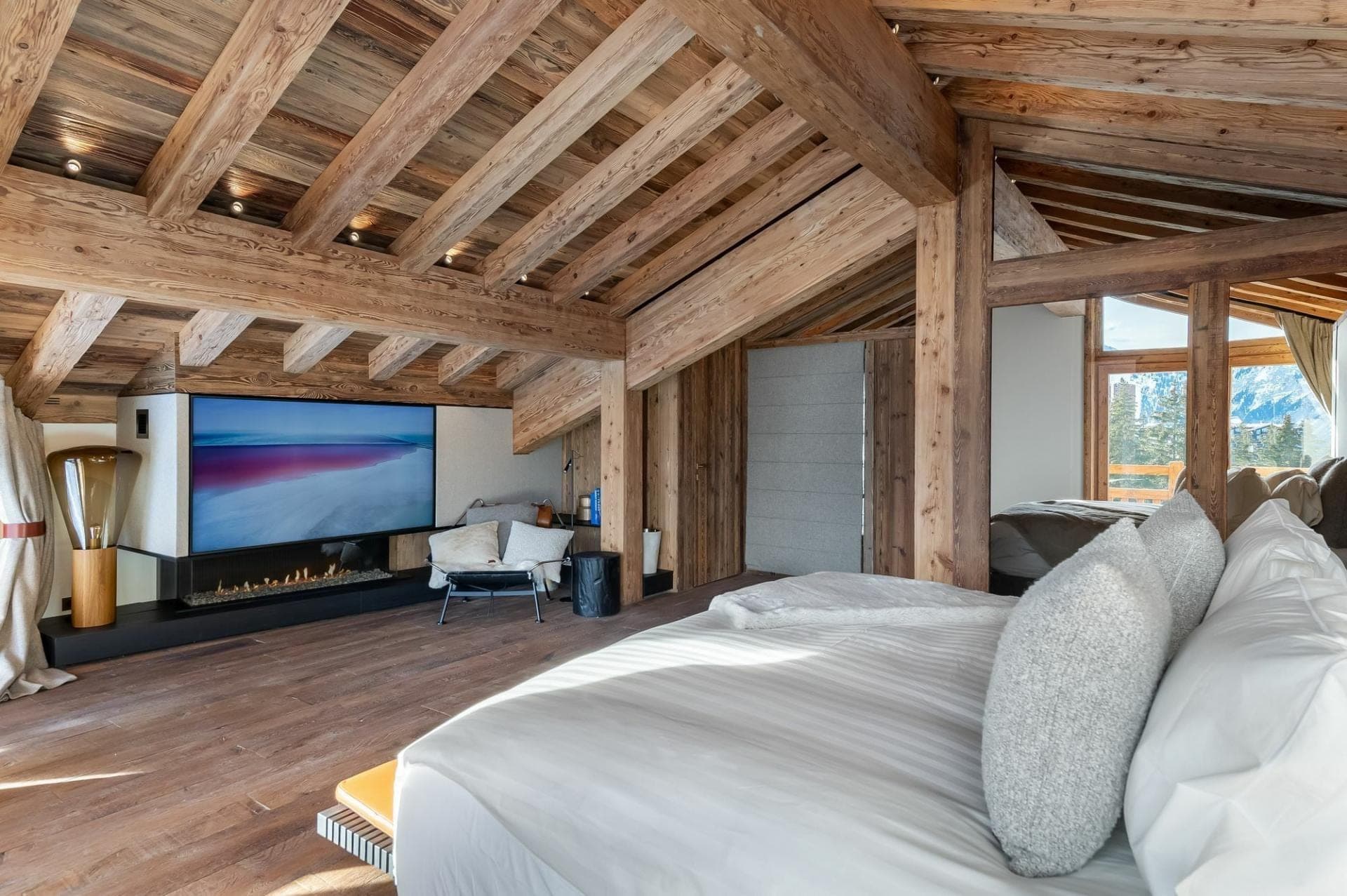 Master suite