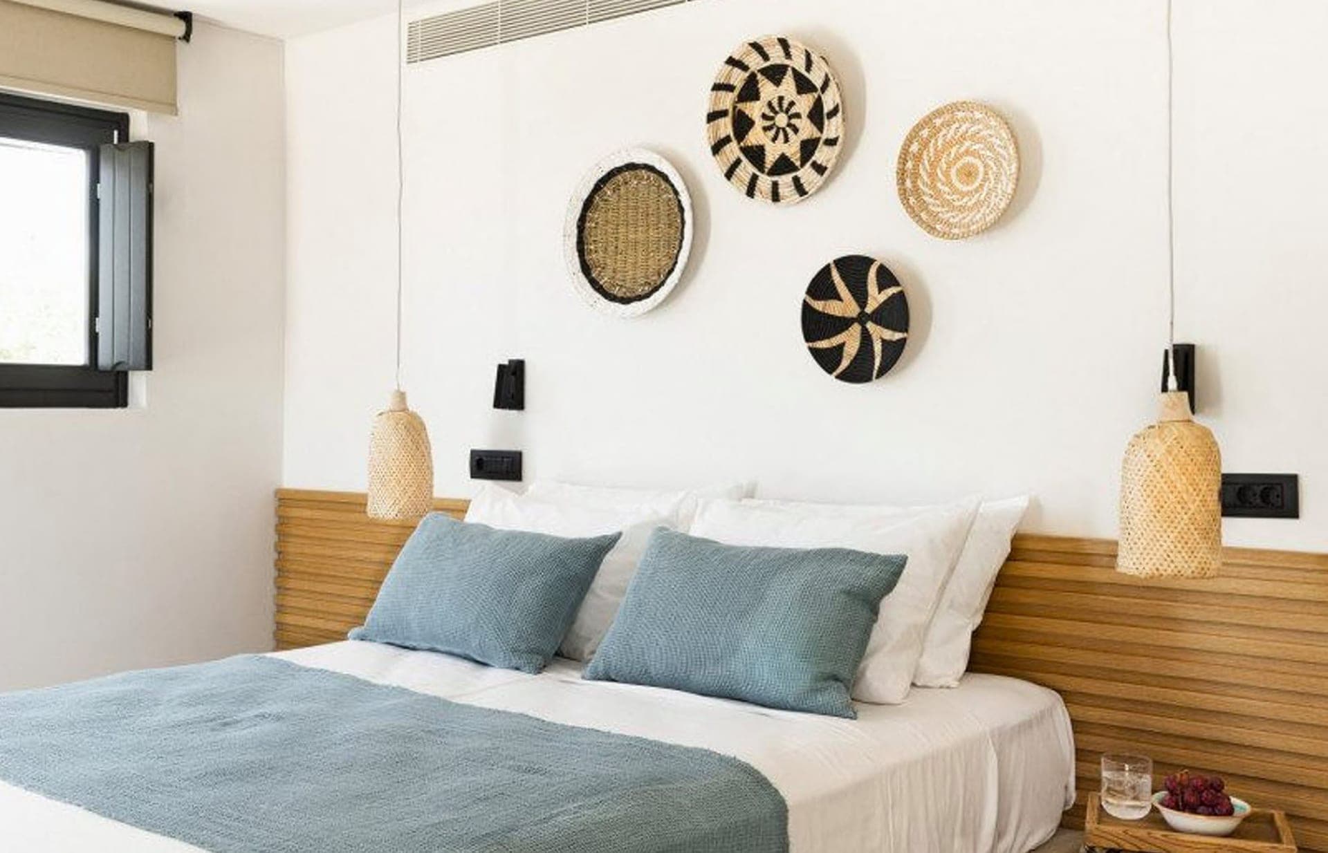 Guest bedroom
